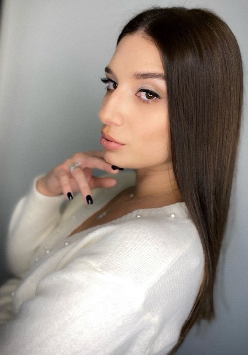 Make-up – Olena Bilenko