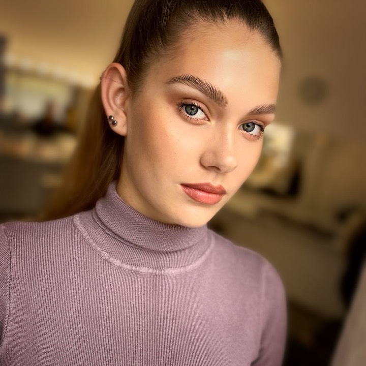 Make-up – Olena Bilenko