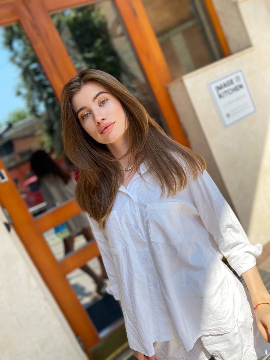 Make-up – Olena Bilenko