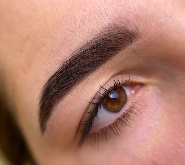 Make-up – Olena Bilenko