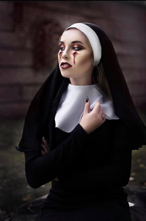 Make-up – Olena Bilenko