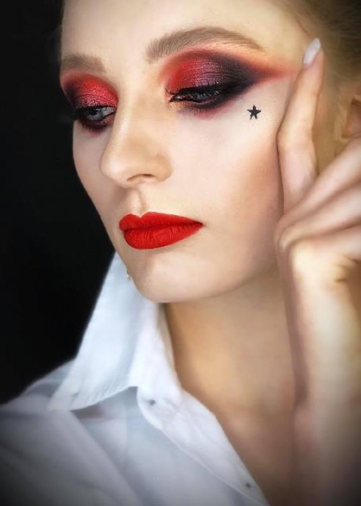 Make-up – Olena Bilenko