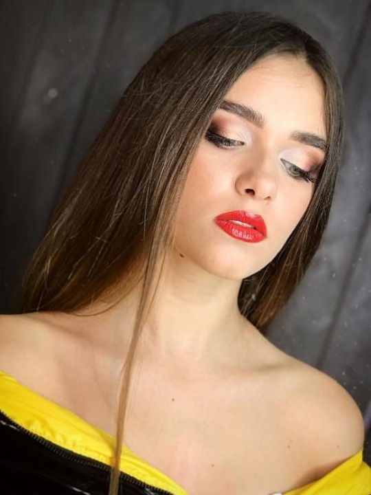 Make-up – Olena Bilenko